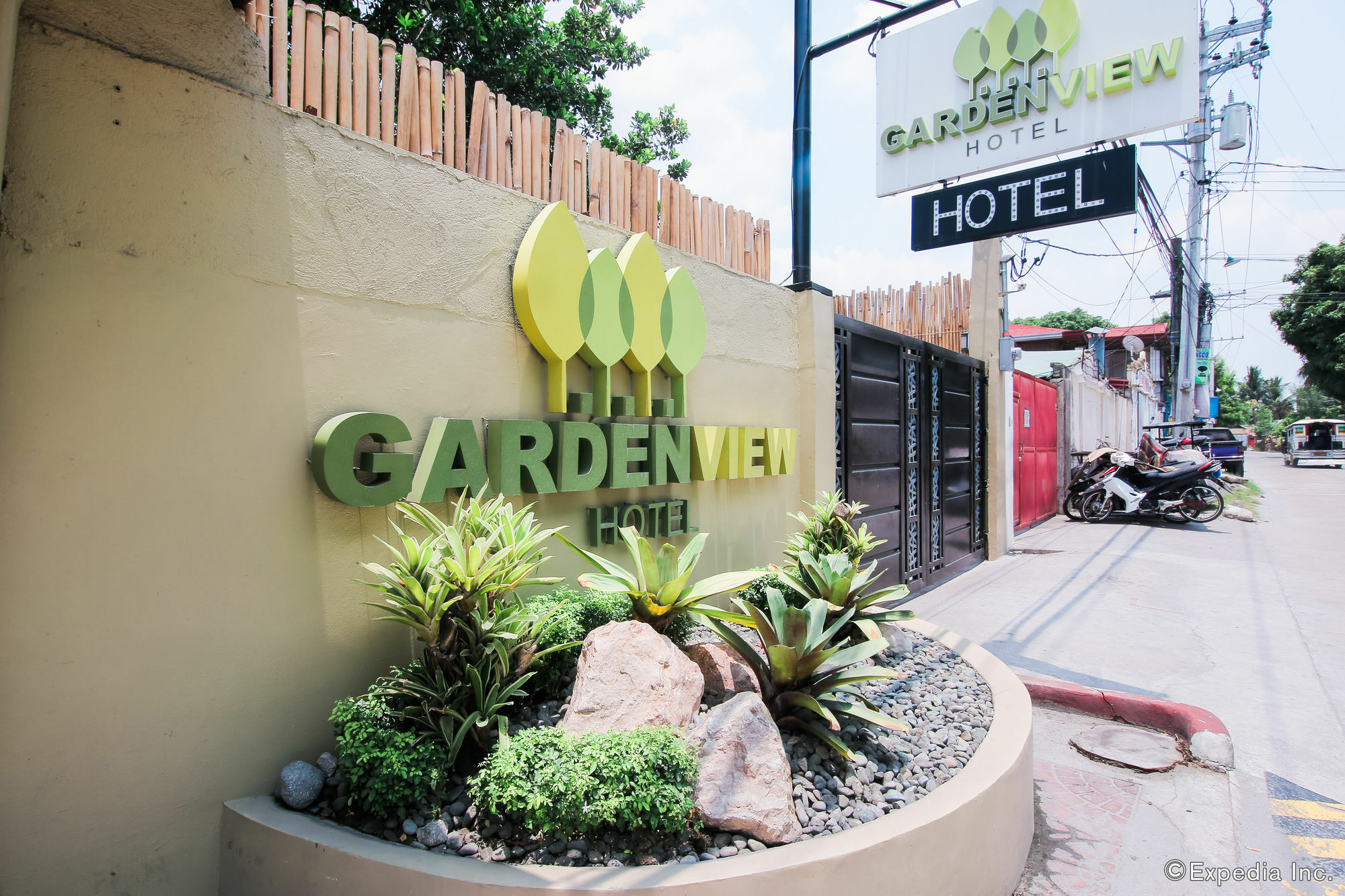 Garden View Hotel อังเฮเลส ภายนอก รูปภาพ