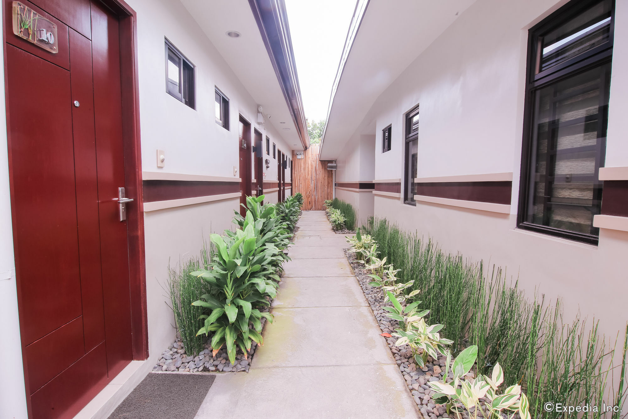 Garden View Hotel อังเฮเลส ภายนอก รูปภาพ