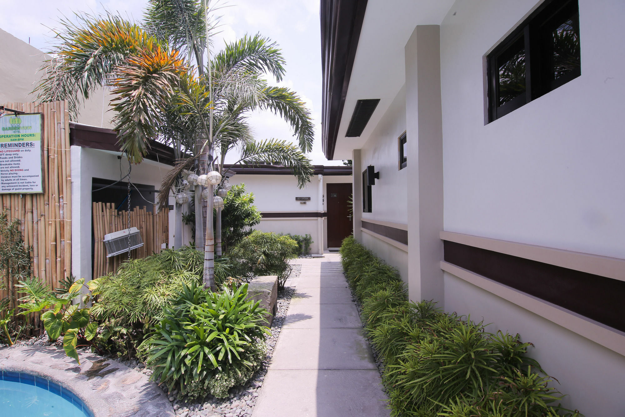 Garden View Hotel อังเฮเลส ภายนอก รูปภาพ