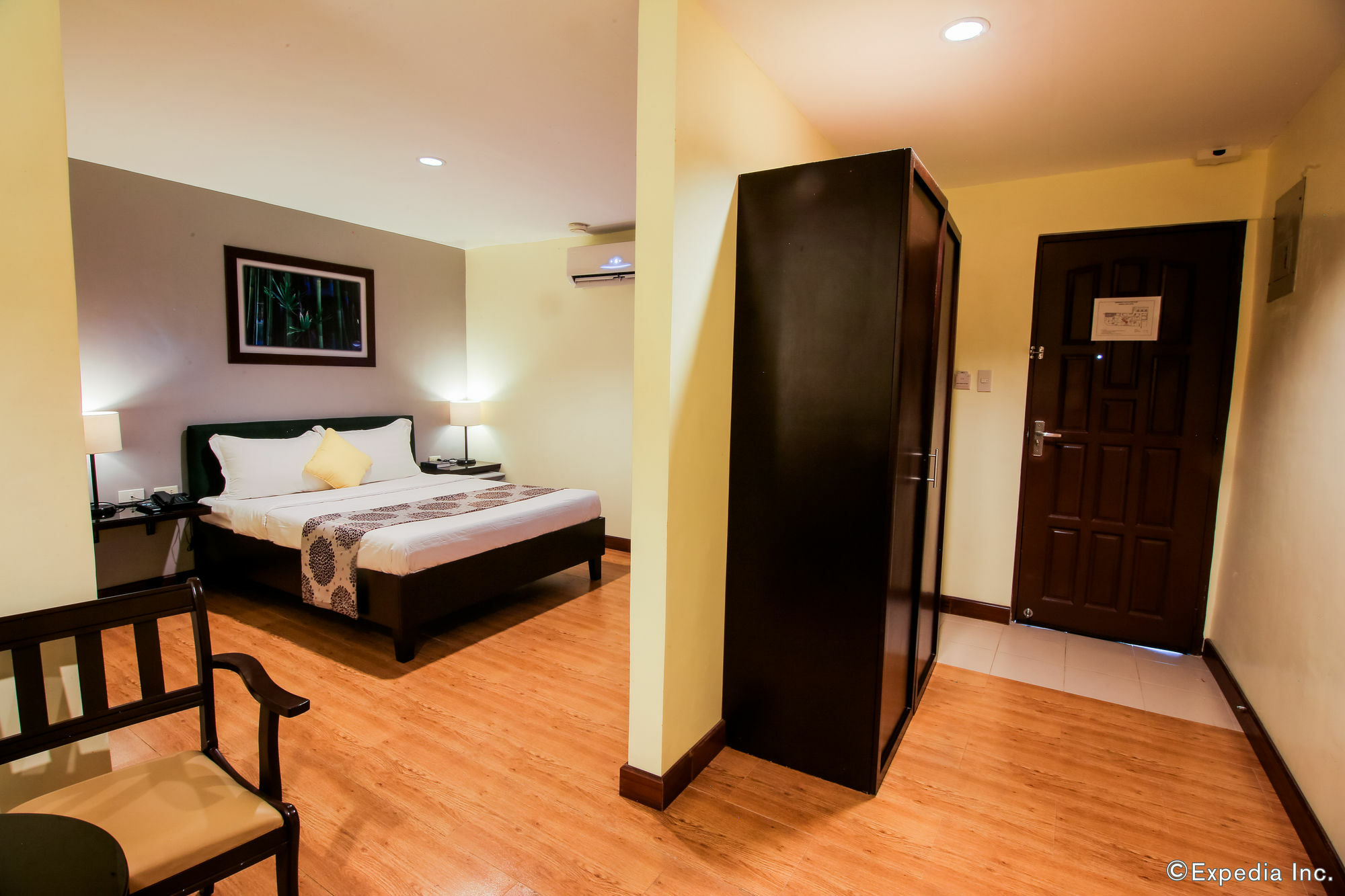 Garden View Hotel อังเฮเลส ภายนอก รูปภาพ